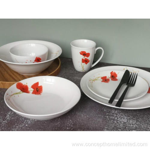 Porcelain dinner set with side decal